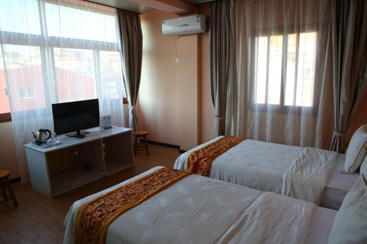 Hotel Cristal Madagascar Antananarivo Exterior foto